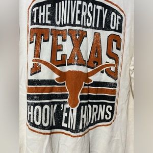 University of Texas LS Tee size M
